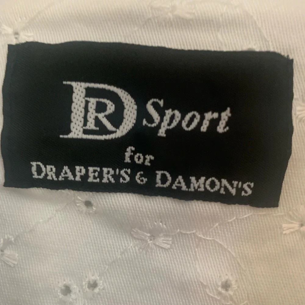 Drapers & Damon’s White Eyelet Jacket Size L Vintage Like New Shoulder Pads